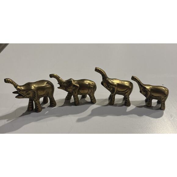 Vintage Brass Elephants Set Of 4. 1.5” - 2”. - Picture 1 of 3